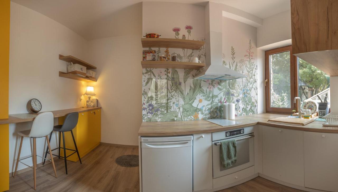 Linden House - A Lovely Apartment In Central וארנה מראה חיצוני תמונה